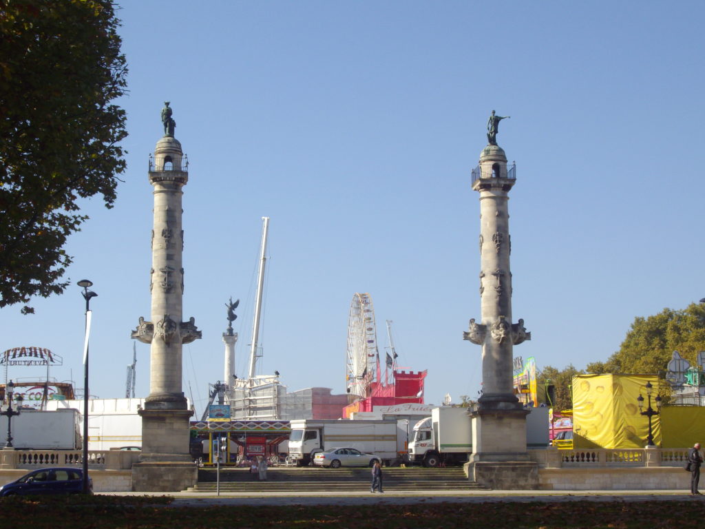 Les Colonnes Rostrales